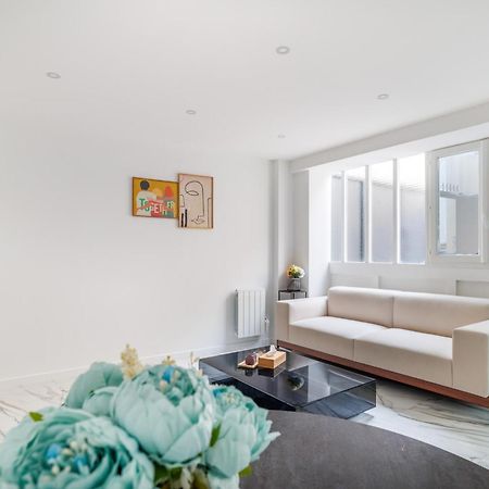 Spacious Flat For 4 People #1 Аньєр-сюр-Сен Екстер'єр фото